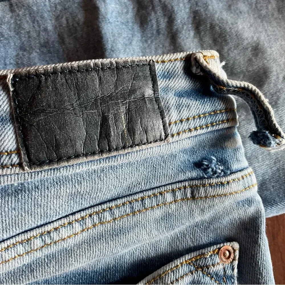 Zara distressed skinny jeans - size 2 (A1) - Picture 5 of 5